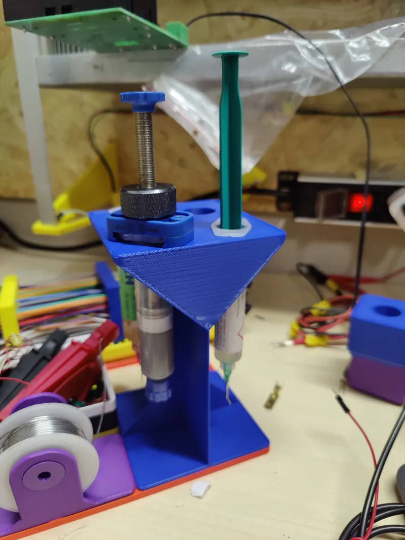 Gridfinity flux holder