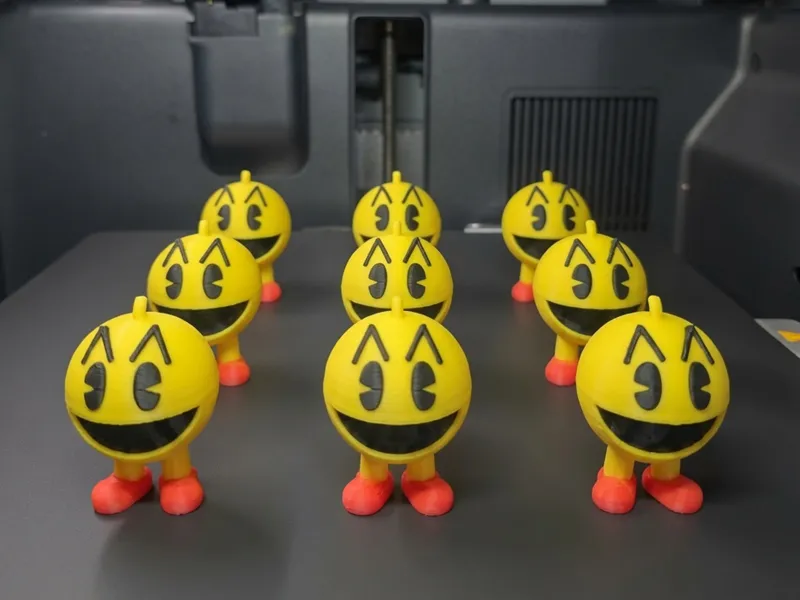 PAC MAN  keychain multicolor