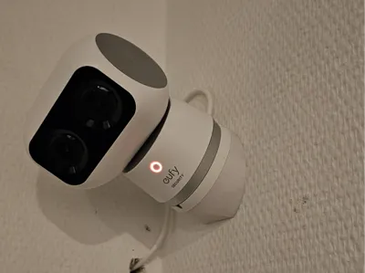 Wall mount angel 20° Eufy S350 camera