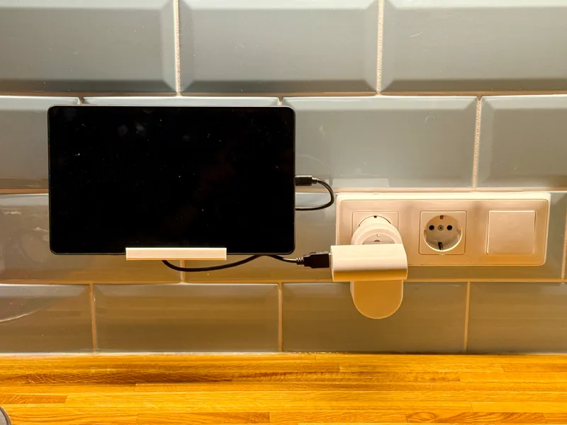 TISKEN Tablet Holder