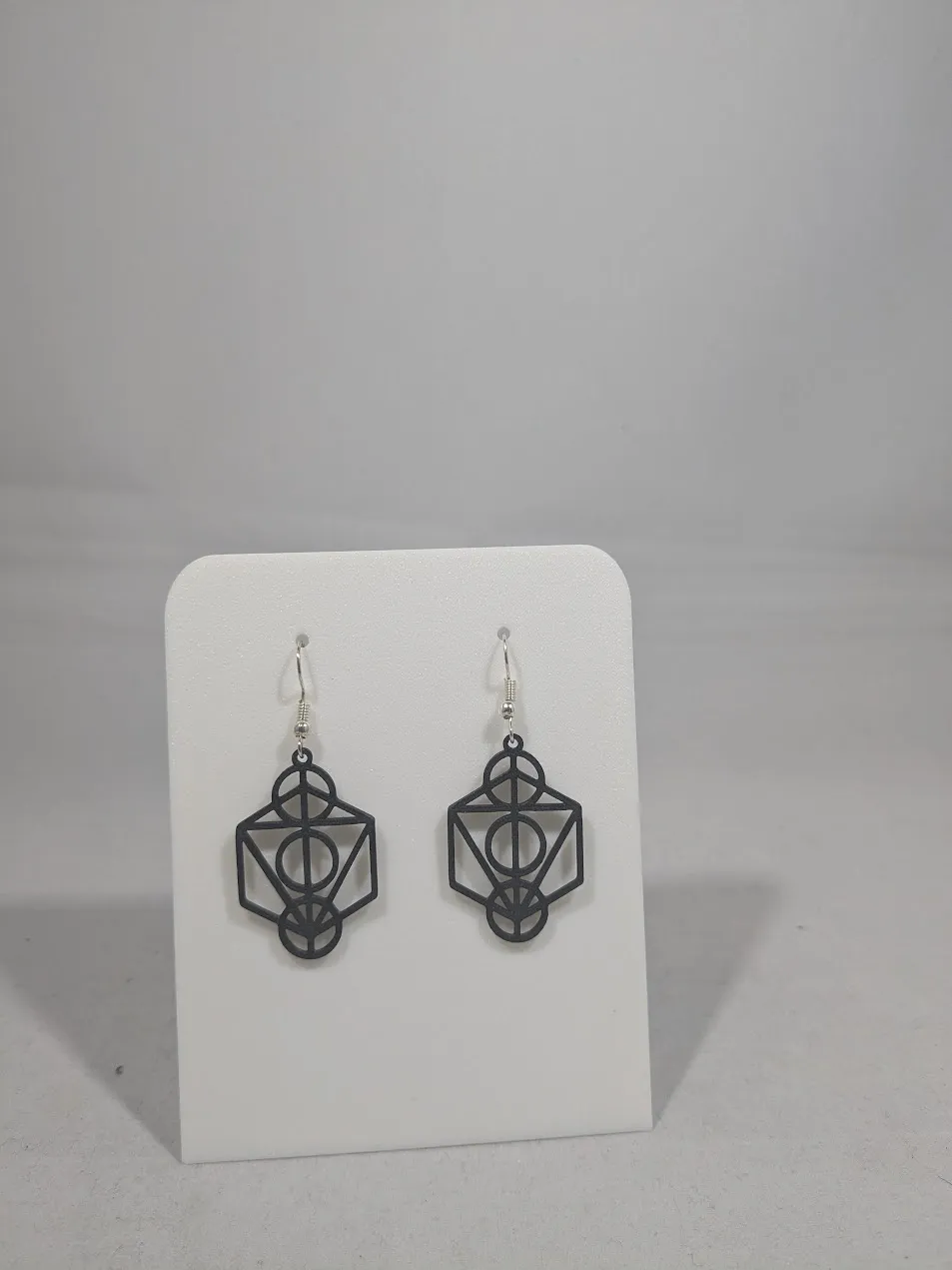 Abstract earrings - tripple circle in hexagon view 4