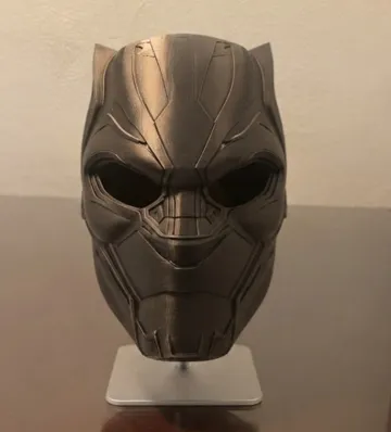Pieza para disfraz o exhibición: BLACK PANTHER HELMET — vista de referencia 3