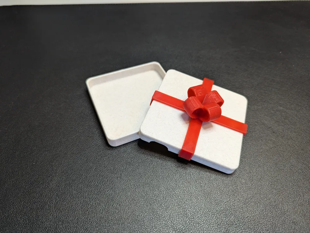 Low profile gift box with a ribbon by Matios21 MakerWorld: Download ...