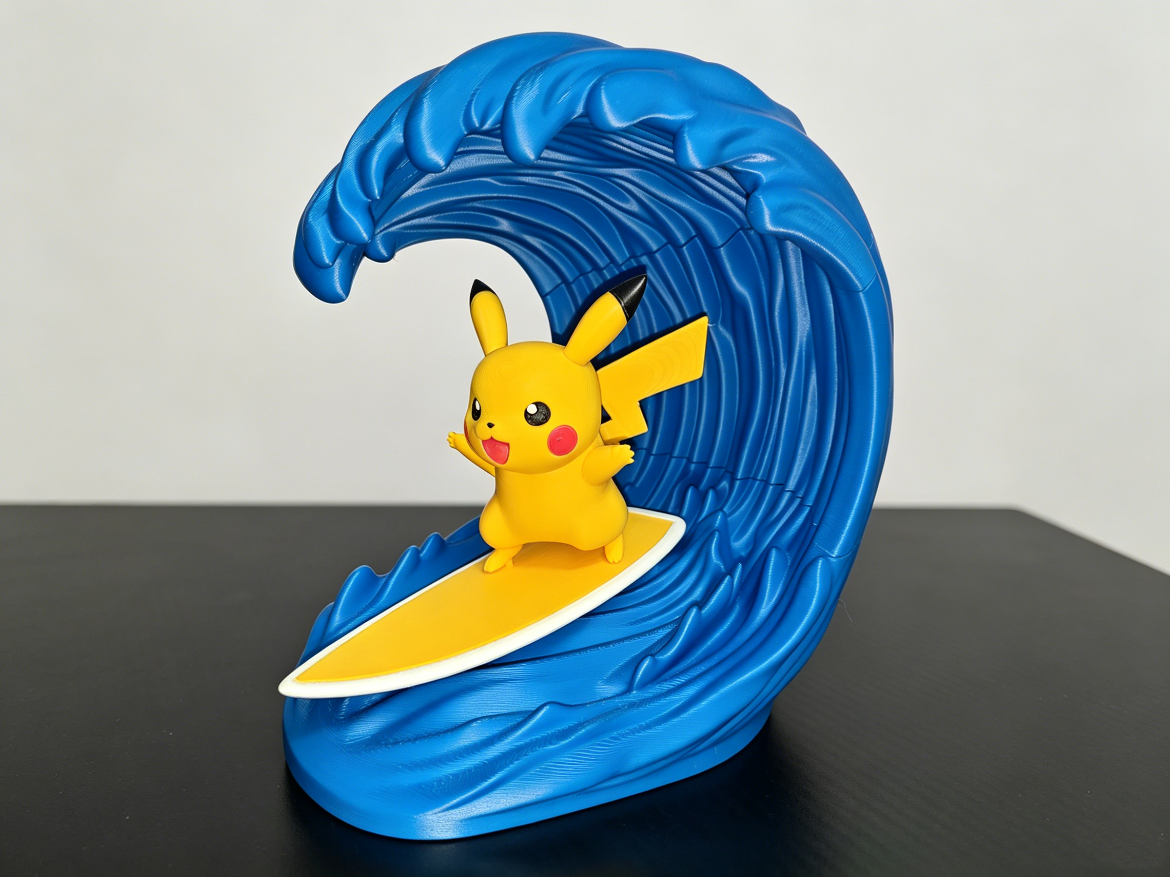 Miniatura 1 do modelo 3D 宝可梦冲浪皮卡丘手办摆件 带海浪底座 无需AMS拆件打印