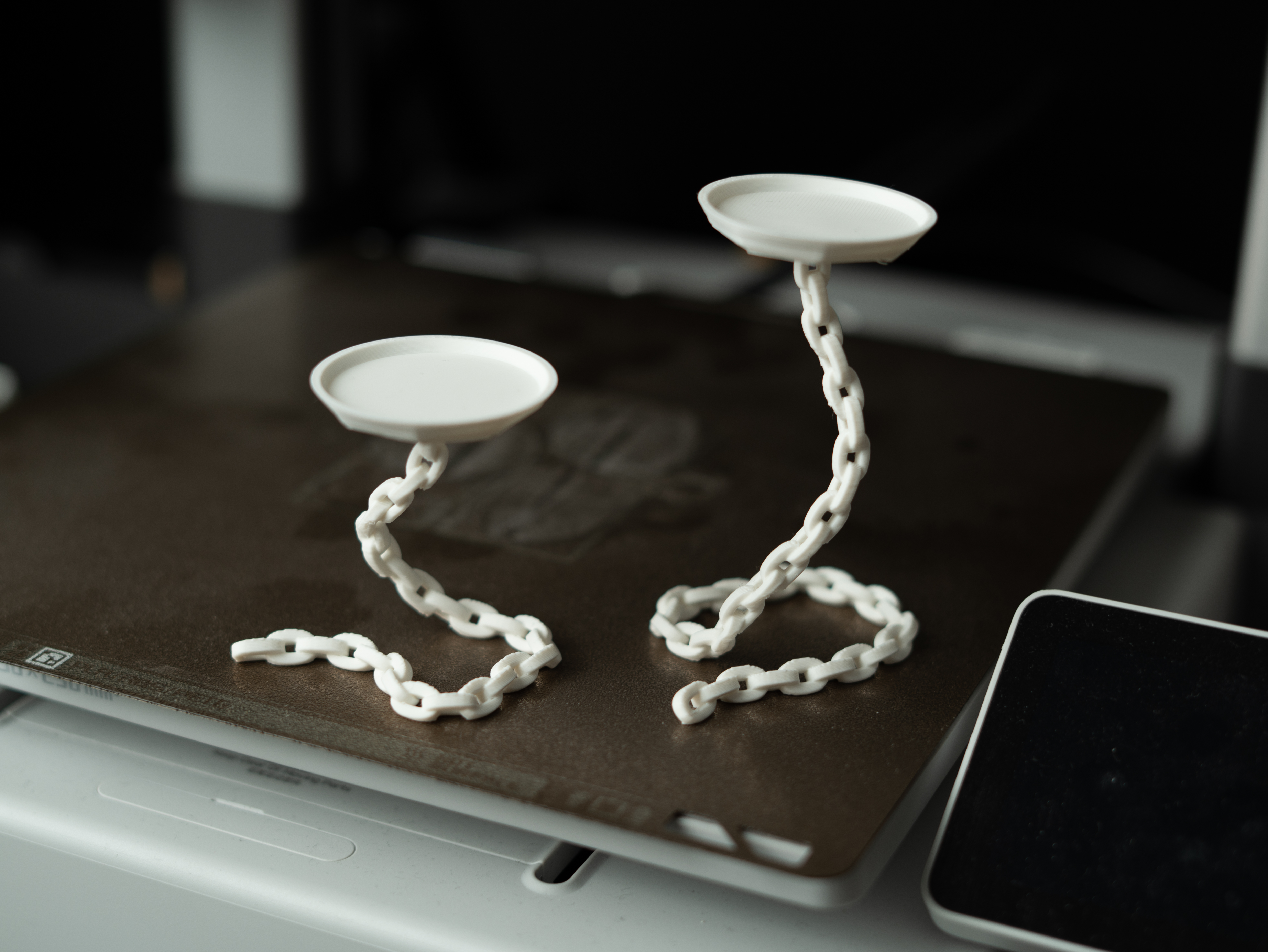 Floating chain candle holder (for LED tealight) - 1