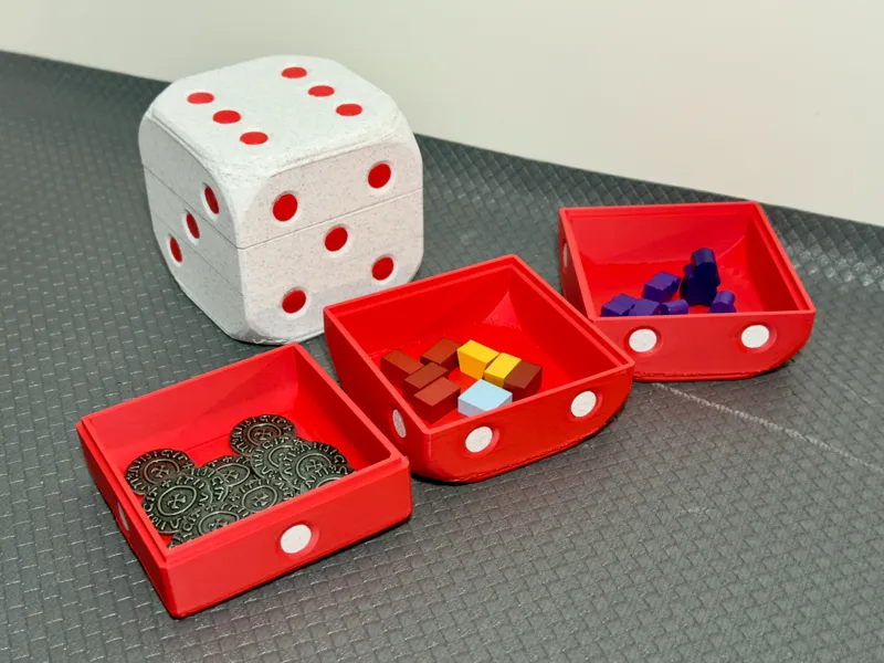 Cube-shaped trays