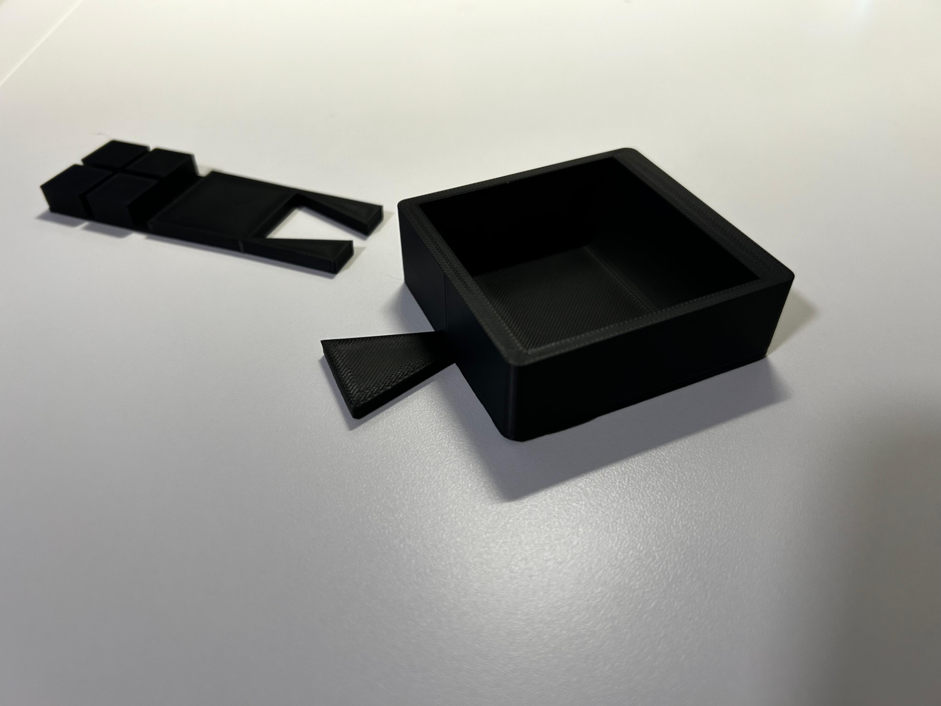 Adjustable Logitech G923 pedal - chair connector