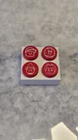 带乐高头像的盖子