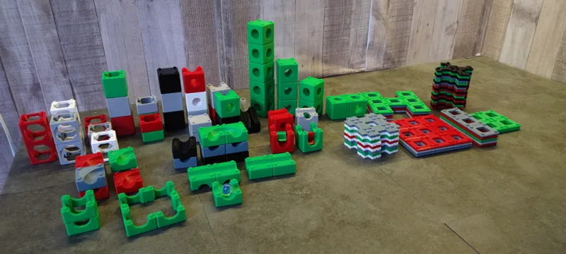 Marbel Bloxx - V2.0 - a brick based marbel run fun
