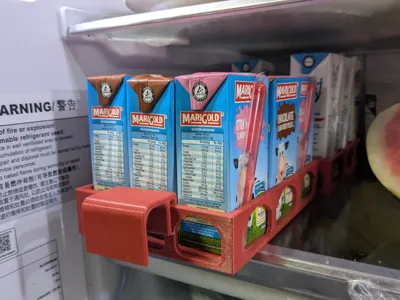 Compact fridge tray for juice boxes/cartons