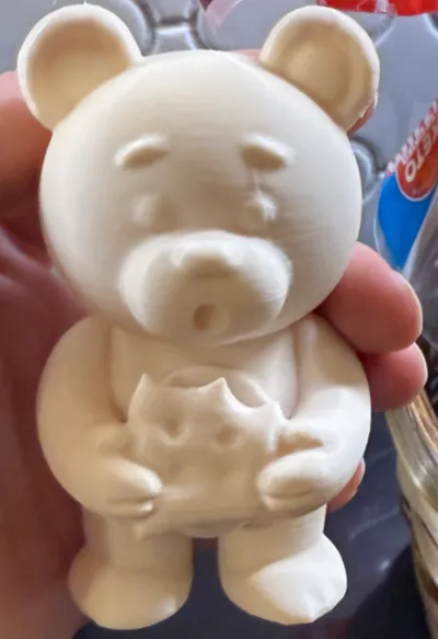 "Snacky Bear: A Delightful 3D Printed Companion"