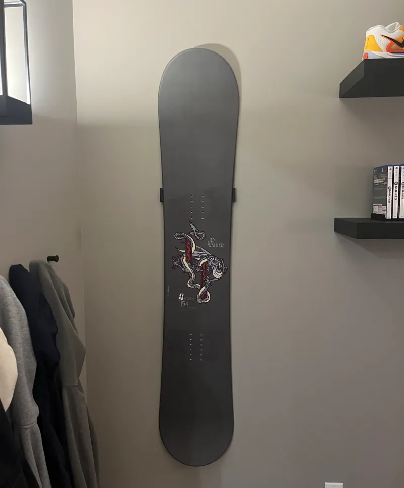 Vertical snowboard wall mount "updated"