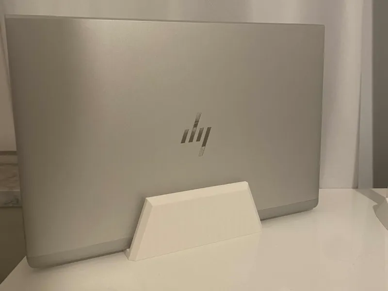 Laptop vertikal stand / holder