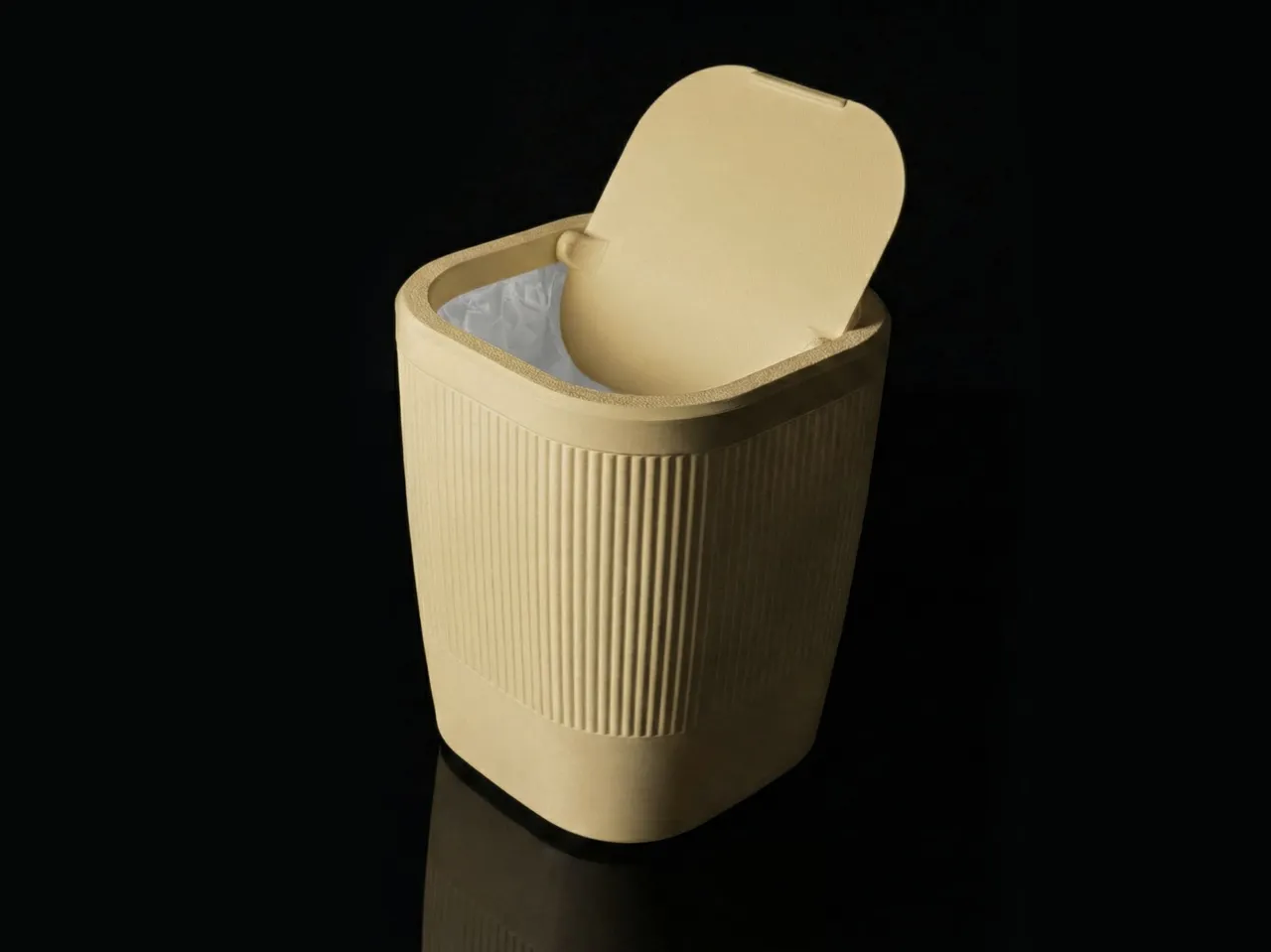 Mini Desktop Trash Bin - Fast Print (Vase Mode) view 3