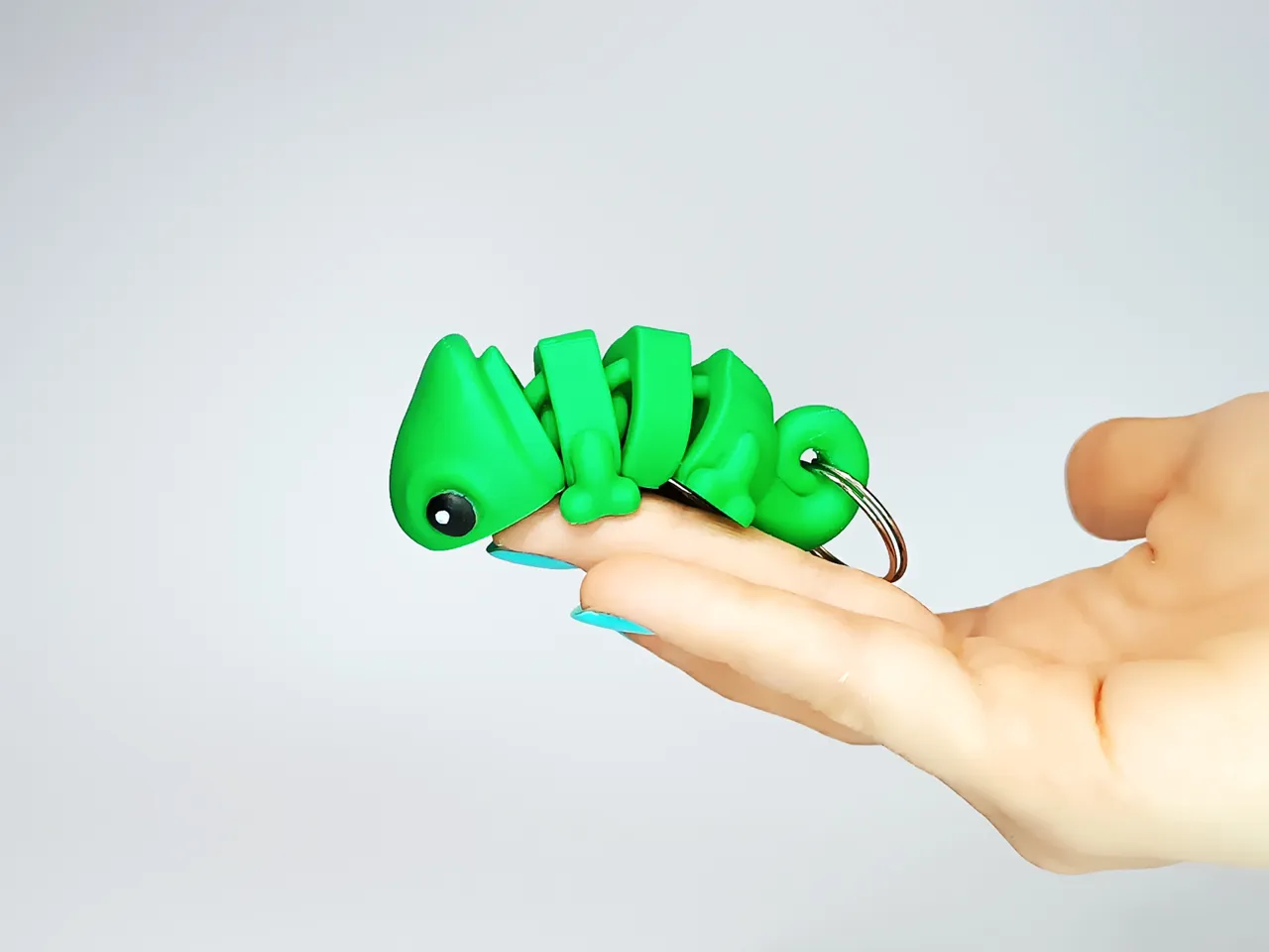 Cute Flexi Pets Chameleon (Keychain & Magnet) view 3
