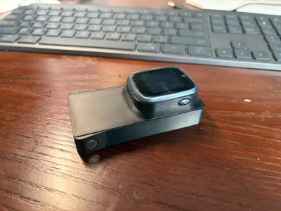 Pet tracker made with 360 8X Kids Watch
