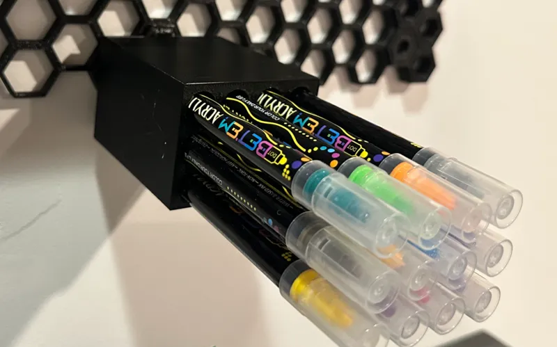 Horizontal HSW Pen Holder