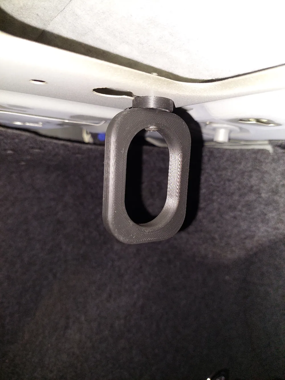 Fishing rod hanger for VW Jetta MK5 by Mikko MakerWorld