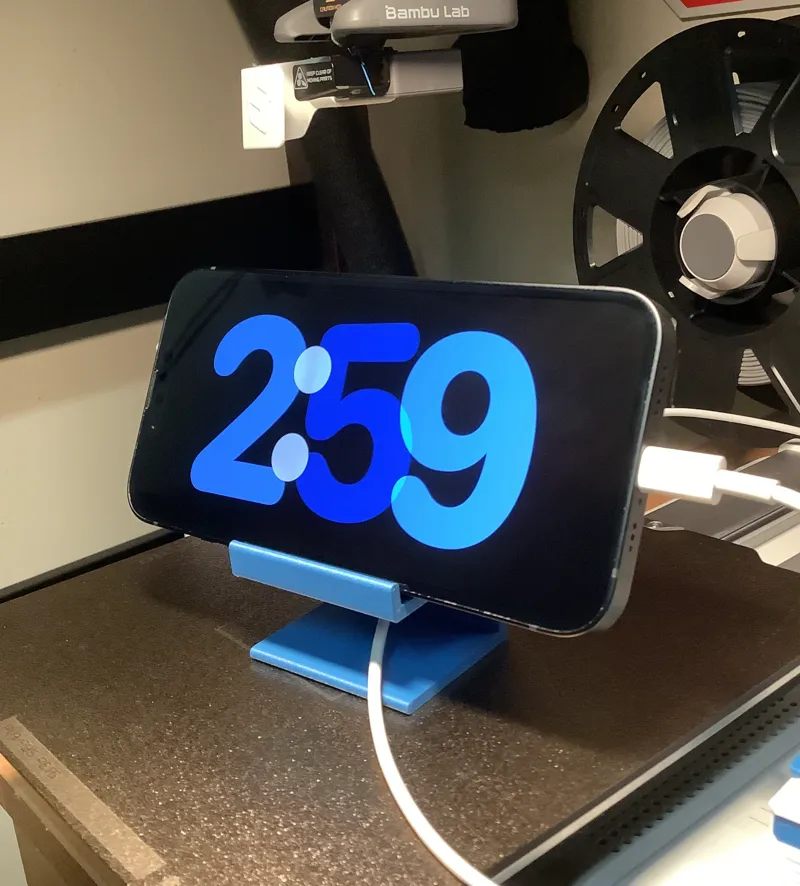 Simple Phone Stand