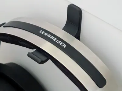 Minimalist Headphone Holder / Hanger