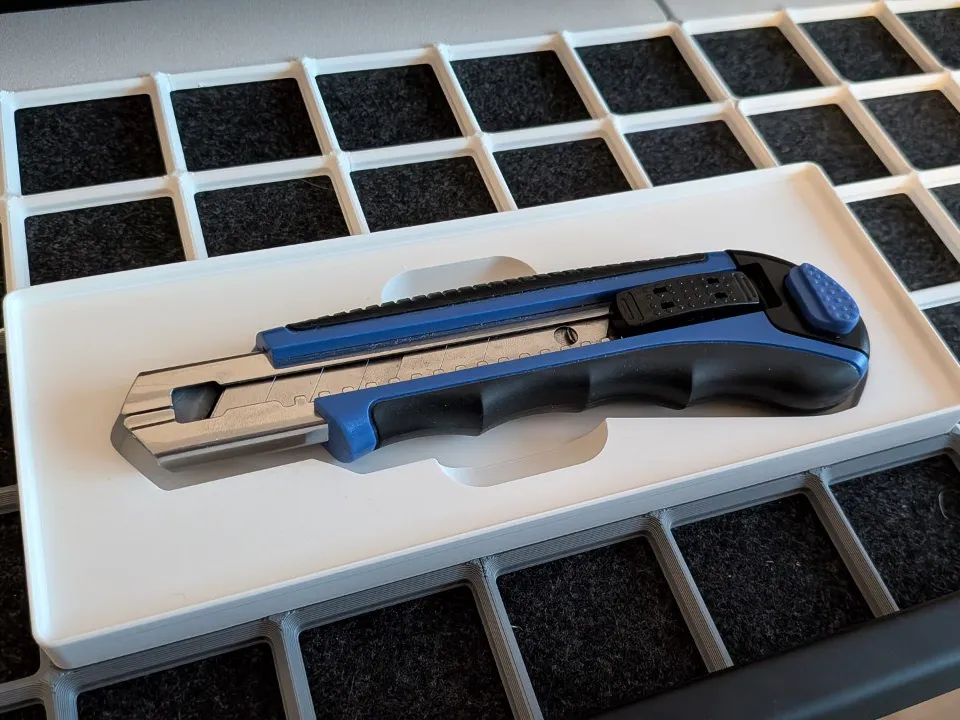 Gridfinity Razor Cutter Gridfinity Cutter Holder - LUX-TOOLS Comfort 100mm - Free 3D Print ...