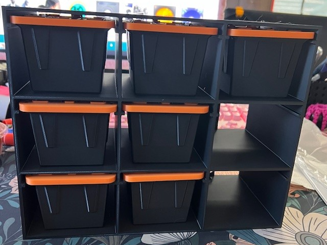 Teeny Tote Rack