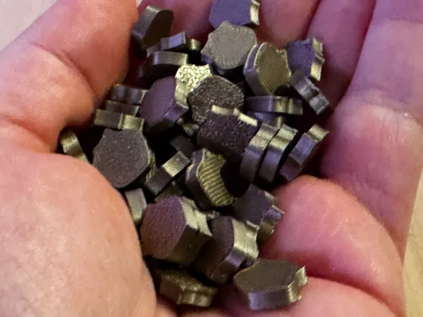 https://makerworld.bblmw.com/makerworld/model/USfe8ef973e8b870/design/2025-11-19_0eee44382b1ba8.jpeg
