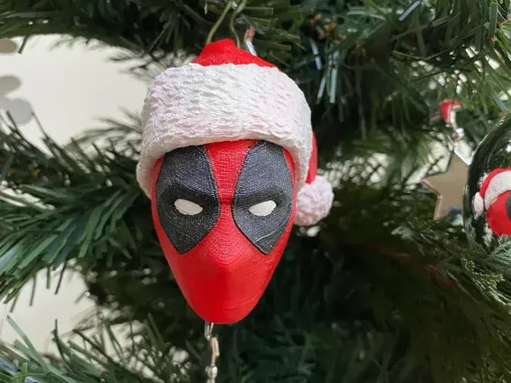 Christmas Ball DeadPool