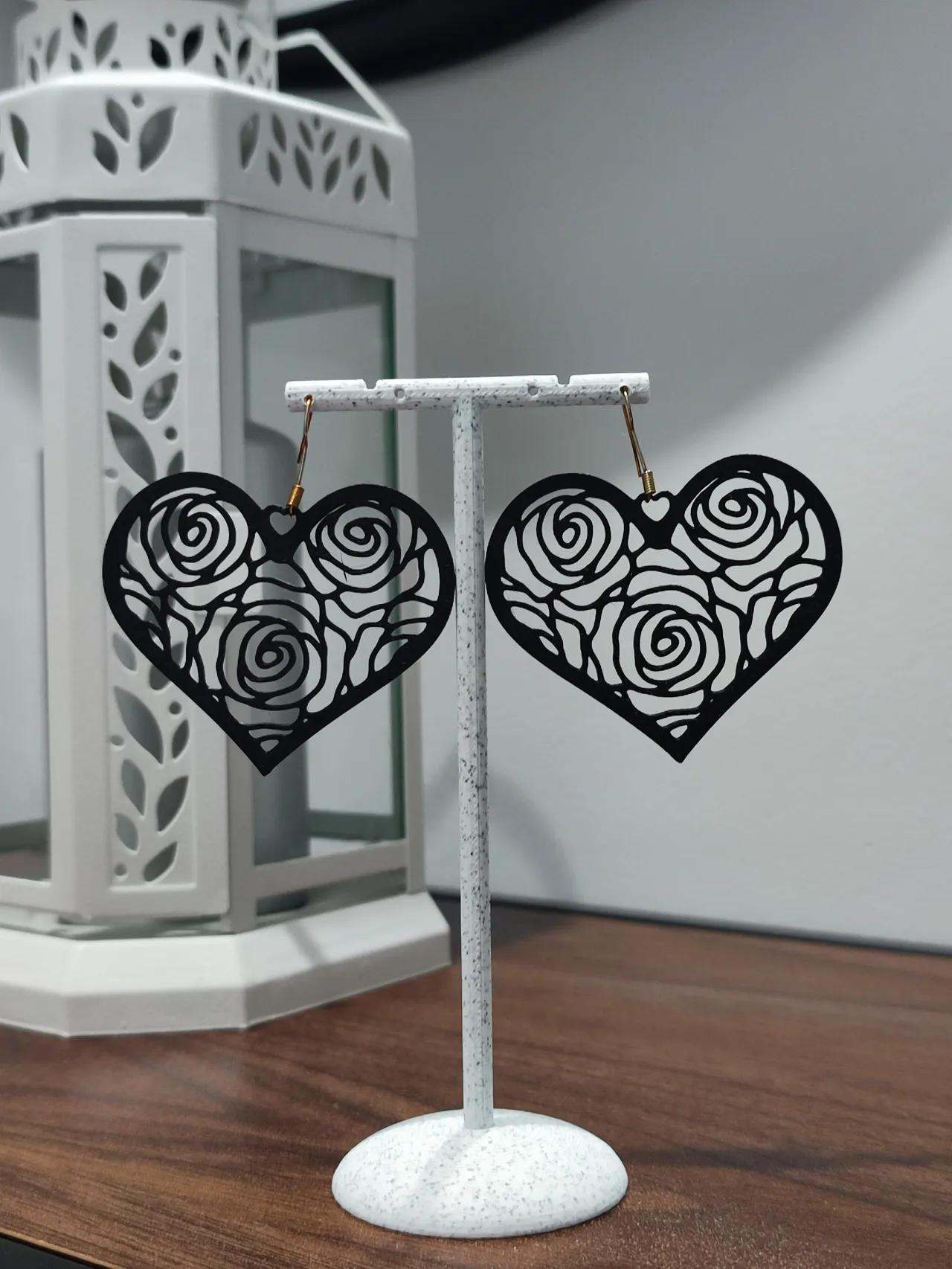 Aretes Rosas de Versalles view 2