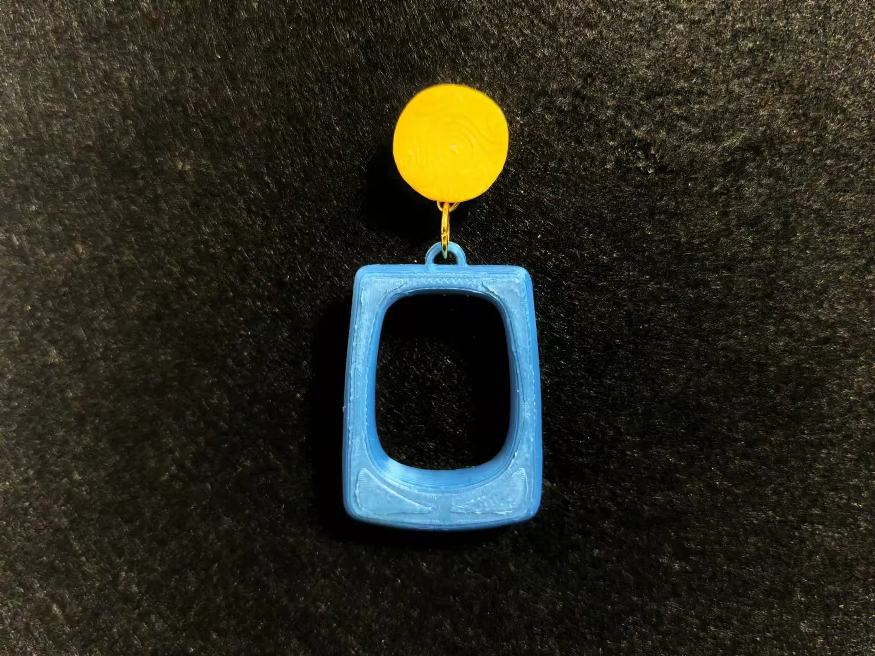 Miniatura 5 do modelo 3D 简约复古耳饰