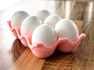Eierhalter für 6 Eier, Tisch und Osterdekoration
