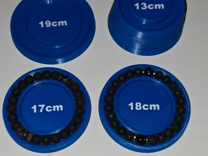 Stacking bracelet bead tray V3
