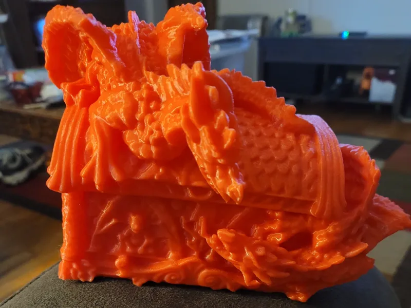 Dragon treasure chest box