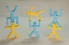 8 Bots - 2 Colors - 2 Plates