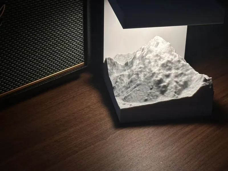 K2 Mountain Desk Lamp
