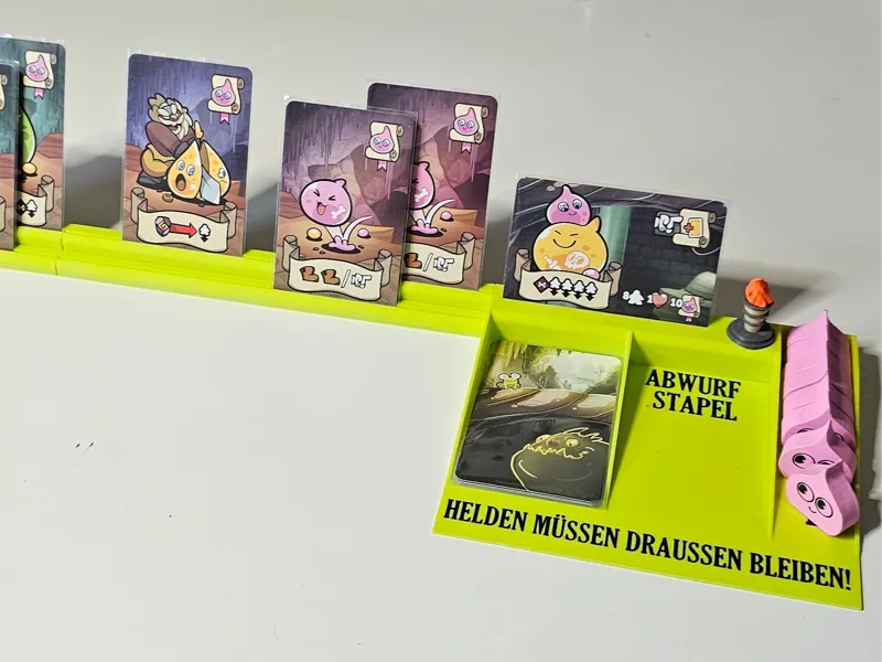 Keep the Heroes Out! - Playerboard