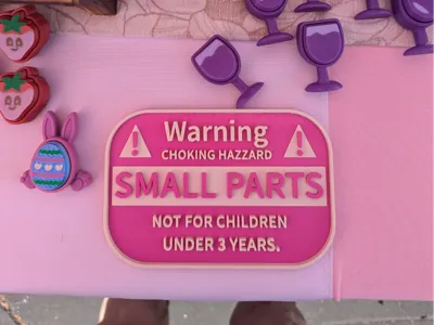 Small parts warning sign