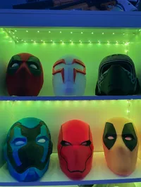 Casque texturé Red Hood Rebirth — photo 4
