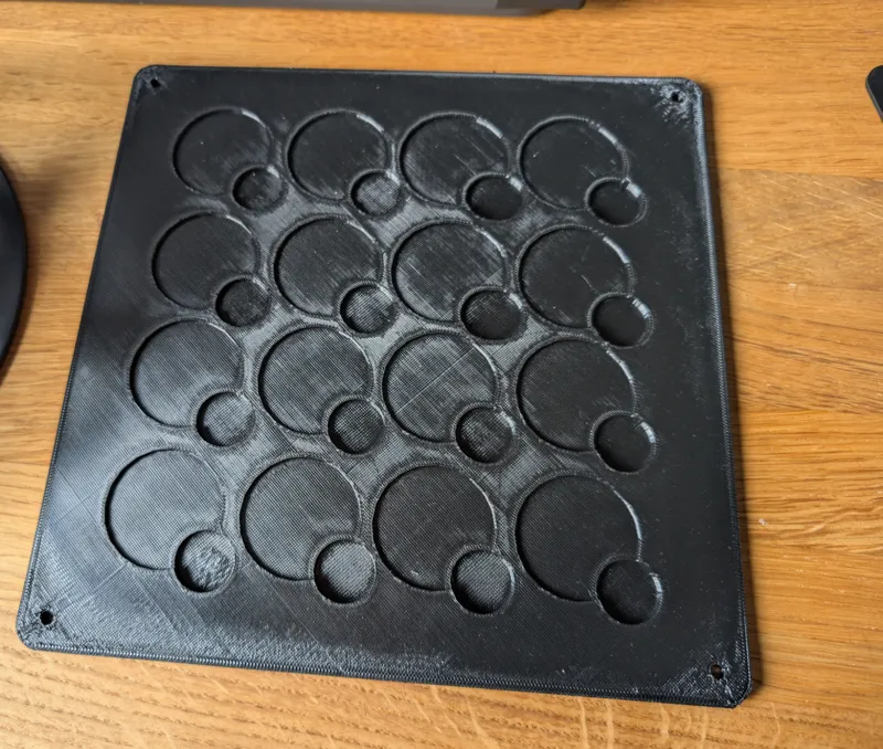 XTool F1 Ultra Jig for 40mm round things keychains