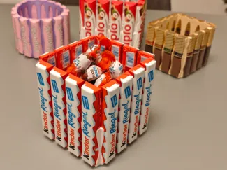 Kinder Riegel Geschenkbox