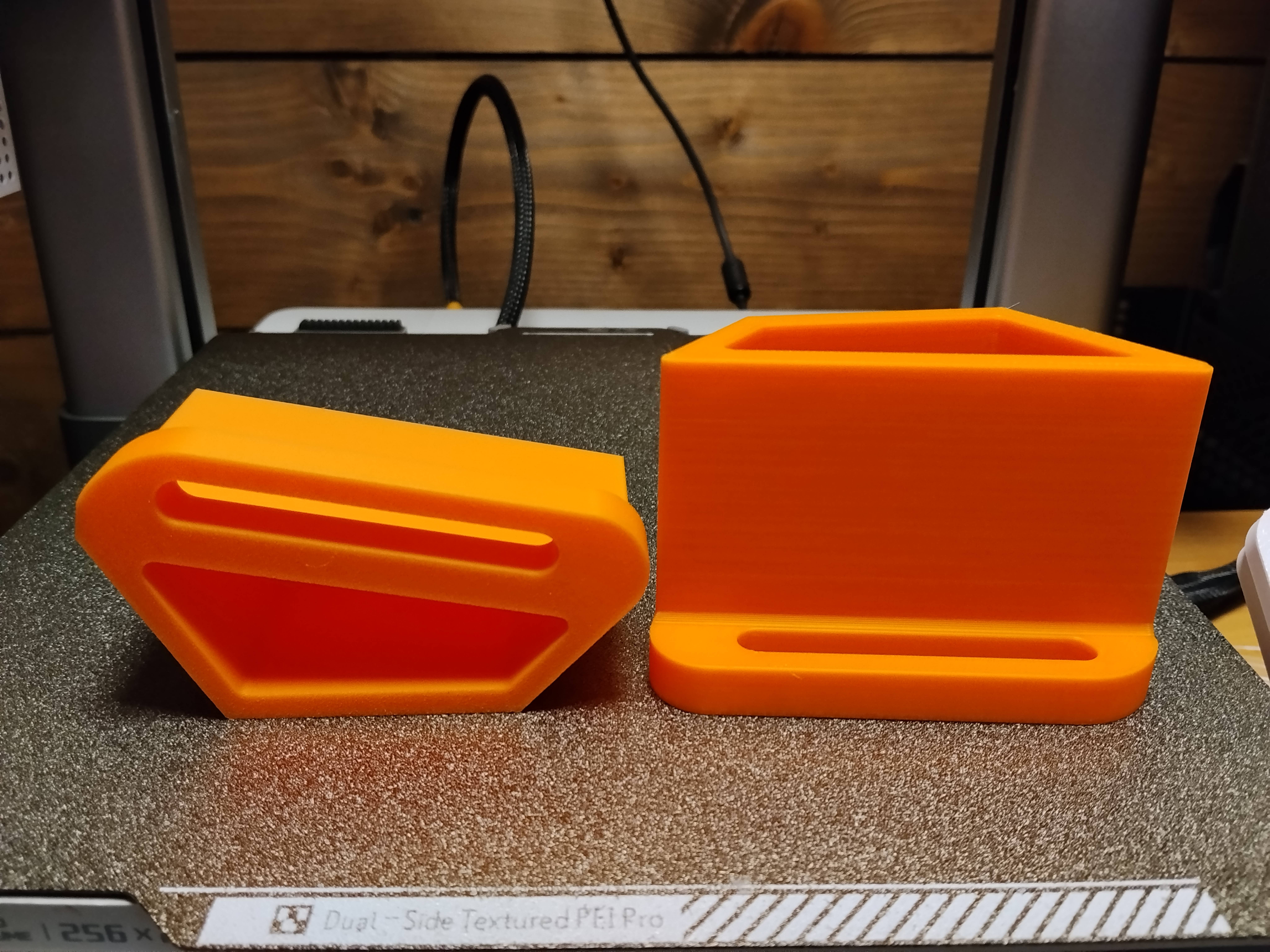 Miniatura 4 do modelo 3D laptop stand