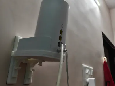 Airtel 5G wifi Wall mount