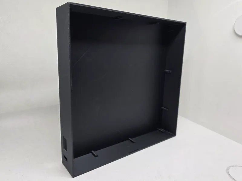 Interchangeable front lightbox back