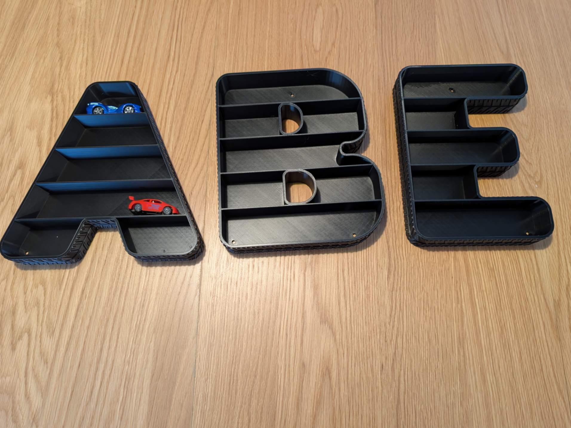 Hotwheels letter shelf - 1