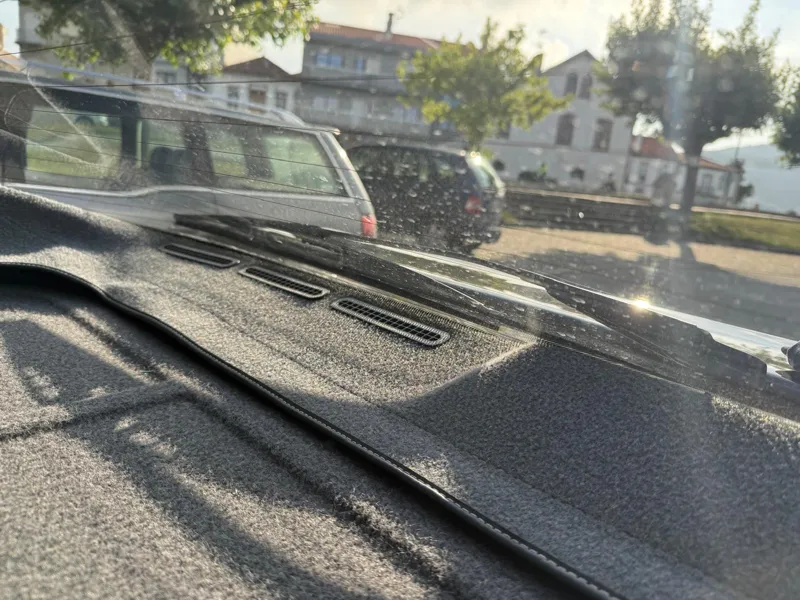 peugeot 309 grelhas mala 