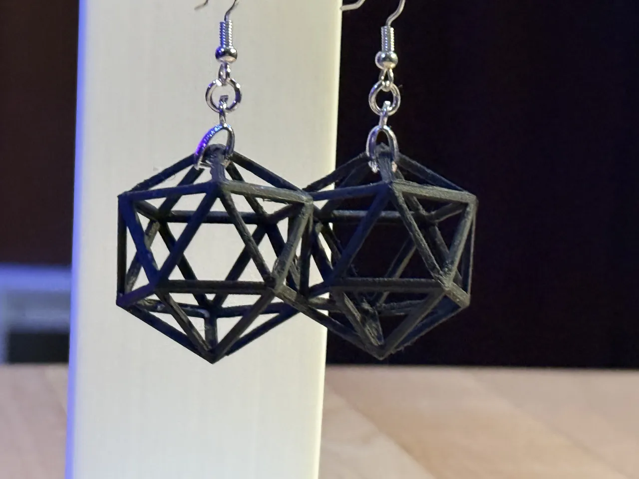 D20 earring view 3