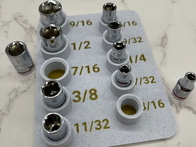 Holder- QUINN 1/4 in. Drive SAE Chrome Socket Set