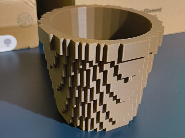 pixalated flower pot