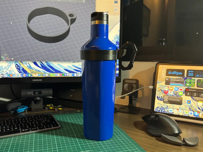 Corkcicle Canteen Carabiner Holder (25oz / 750ml)