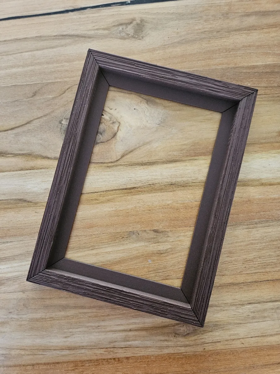 Customizable Wooden Picture Frame view 3